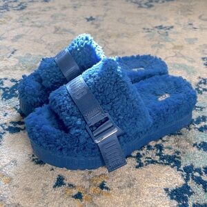 UGG Fluffita